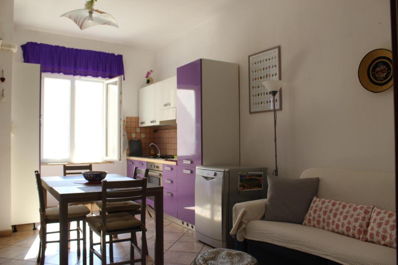 Lovely Sardinia Apartment Porto Torres Luaran gambar
