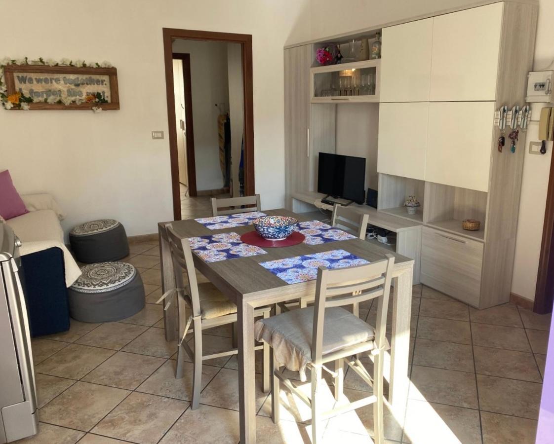 Lovely Sardinia Apartment Porto Torres Luaran gambar