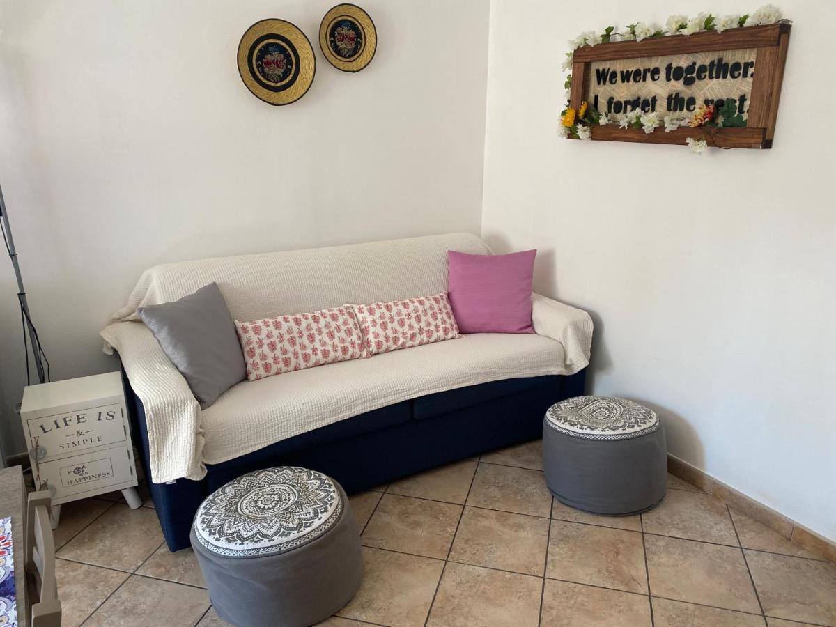 Lovely Sardinia Apartment Porto Torres Luaran gambar
