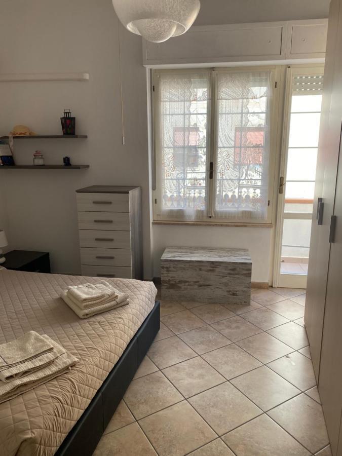 Lovely Sardinia Apartment Porto Torres Luaran gambar